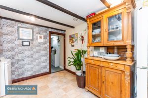 Photo 16- click for photo gallery